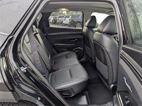 Used 2022 Hyundai Tucson Limited image 13