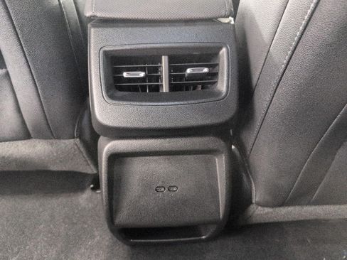 Used 2025 Chevrolet Equinox EV RS FWD image 22