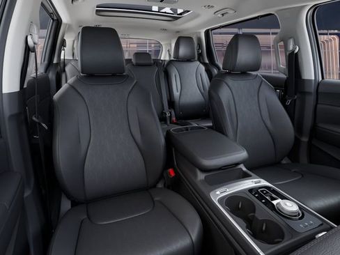 New 2026 Kia Carnival SX FWD image 15