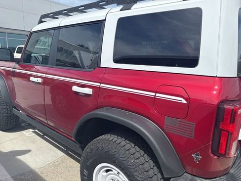 Used 2025 Ford Bronco Heritage Edition image 6