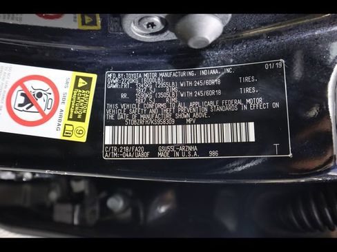 Used 2019 Toyota Highlander Plus AWD/4WD image 27