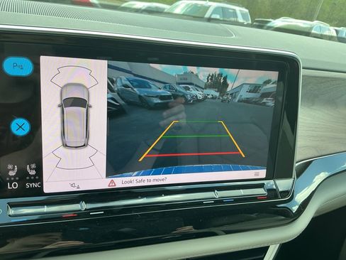 New 2026 Volkswagen Atlas SE AWD/4WD image 19