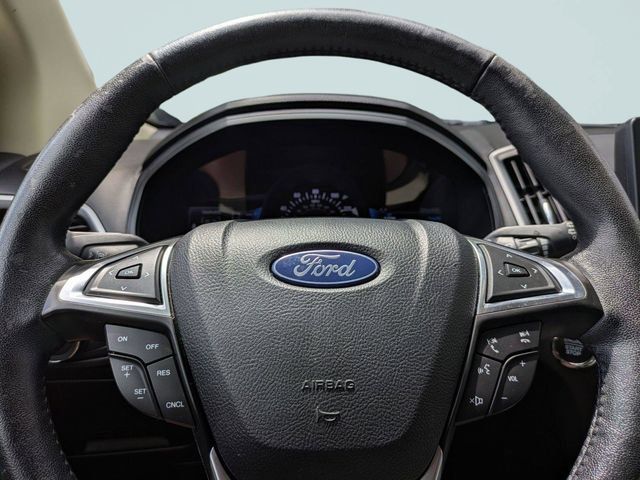 Used 2022 Ford Edge SEL AWD/4WD image 28