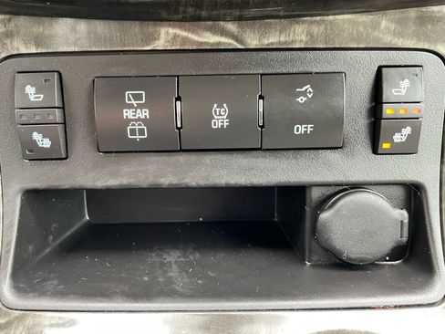 Used 2013 Buick Enclave Leather image 36