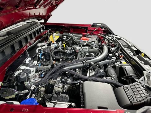 New 2025 Ford Bronco Badlands image 5