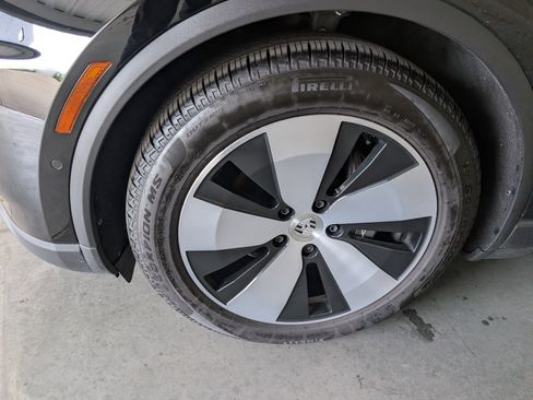 Used 2025 Porsche Macan Electric image 13