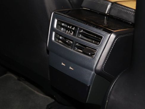 Used 2018 Tesla Model X 75D image 70