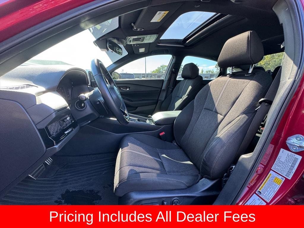 Used 2023 Honda Accord Sport image 15