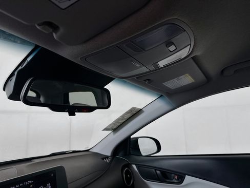 Used 2023 Hyundai Kona SEL FWD image 18