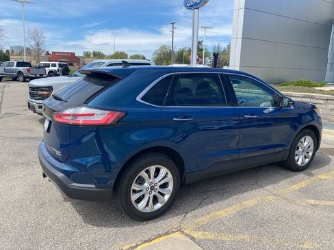 Used 2020 Ford Edge Titanium w/ Equipment Group 301A AWD/4WD image 2
