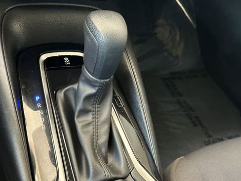 Used 2023 Toyota Corolla LE w/ Carpet Mat Package (TMS) FWD image 21