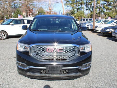 Used 2019 GMC Acadia Denali w/ Technology Package image 3