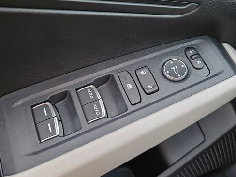 New 2025 Honda Accord LX image 32