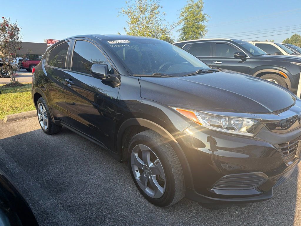 Used 2022 Honda HR-V LX image 1