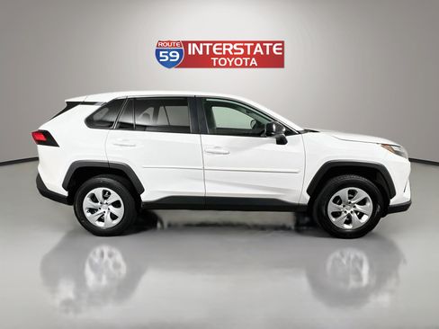 Used 2023 Toyota RAV4 LE AWD/4WD image 8
