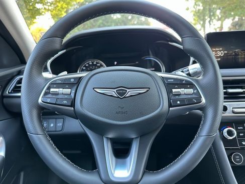 New 2026 Genesis G70 2.5T image 23