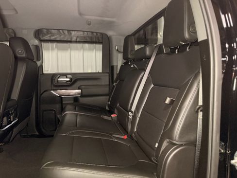 Used 2020 Chevrolet Silverado 2500 LTZ w/ LTZ Plus Package image 26