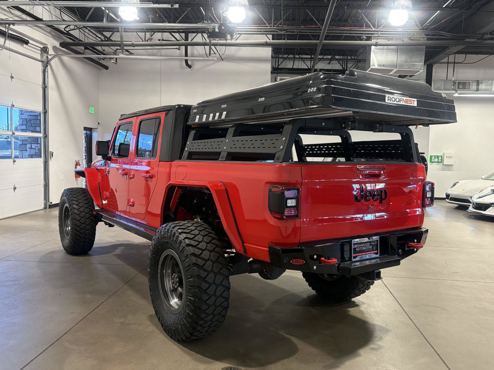 Used 2020 Jeep Gladiator Rubicon AWD/4WD image 6