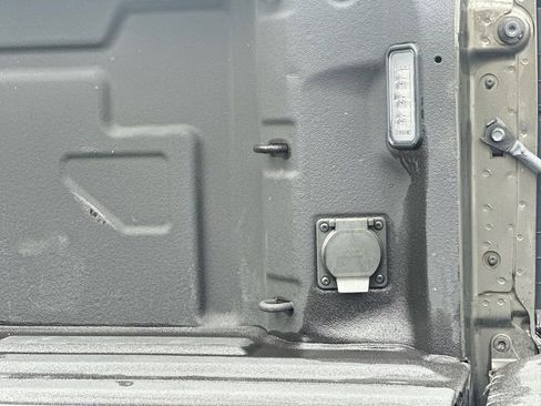 Used 2022 Chevrolet Silverado 3500 LTZ w/ LTZ Convenience Package image 14