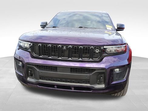 Used 2022 Jeep Grand Cherokee L Overland w/ Advanced Protech Group III AWD/4WD image 6