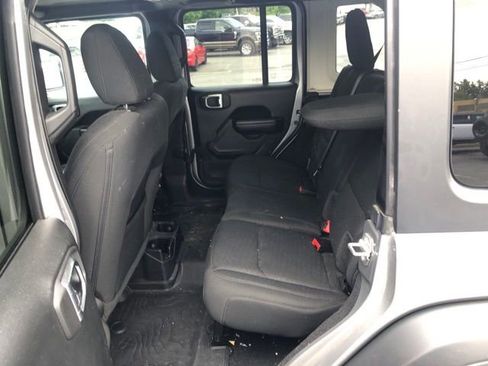 Used 2021 Jeep Wrangler Unlimited Sport AWD/4WD image 5