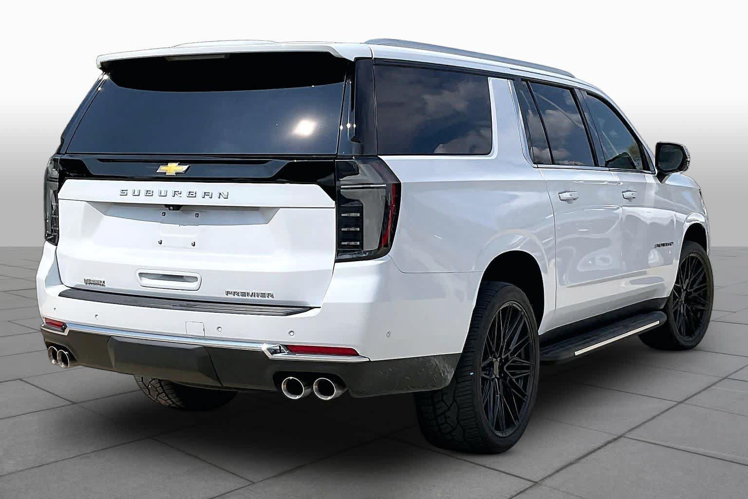 Used 2026 Chevrolet Suburban Premier w/ Sun And Tow Package RWD image 13