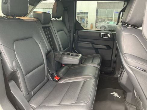 Used 2025 Ford Bronco Big Bend image 32