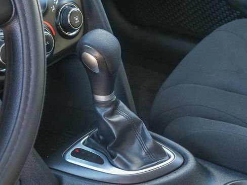 Used 2013 Dodge Dart SE w/ Value Group image 18