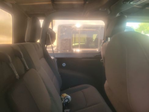 Used 2020 Jeep Wrangler Sport AWD/4WD image 10