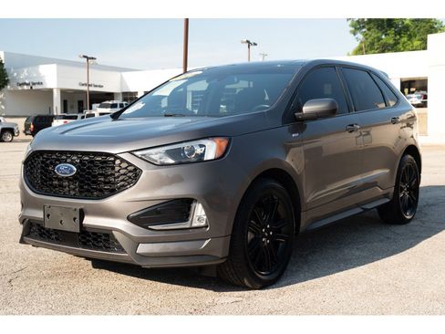 Used 2022 Ford Edge ST-Line AWD/4WD image 4