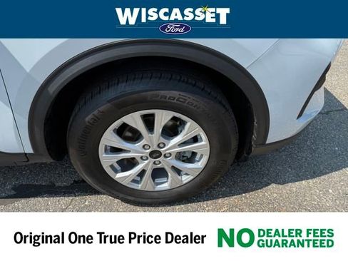 Used 2025 Ford Escape Active w/ Cold Weather Package image 29