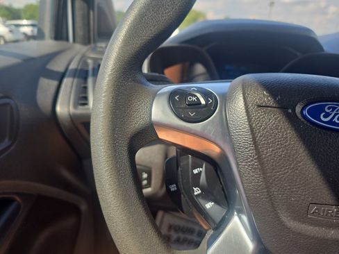 Used 2014 Ford Transit Connect XLT image 23