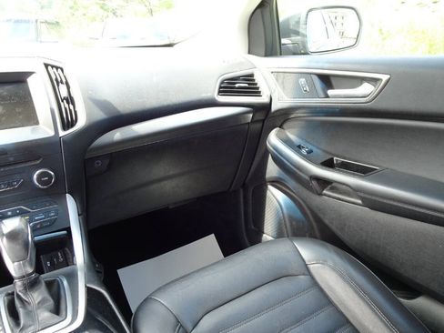 Used 2015 Ford Edge SEL w/ Equipment Group 201A AWD/4WD image 16
