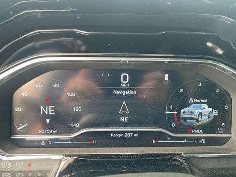 Used 2023 GMC Sierra 1500 Elevation image 9