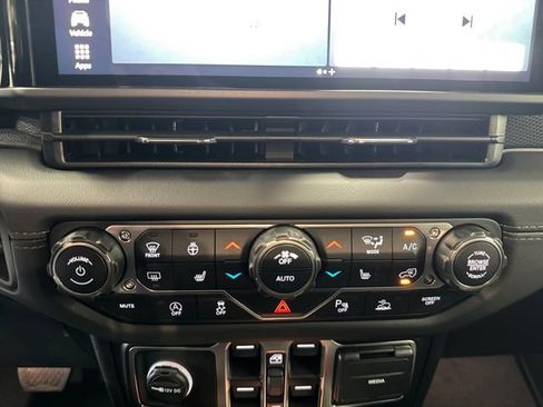 New 2026 Jeep Gladiator Mojave w/ Safety Group AWD/4WD image 3