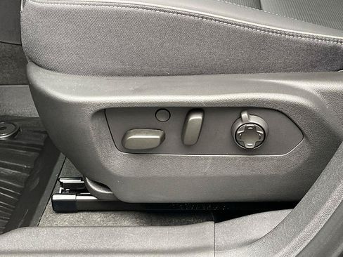 Used 2026 Buick Envision Avenir AWD/4WD image 11