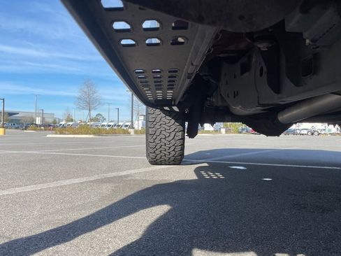 Used 2020 Ford F150 Raptor w/ Equipment Group 802A Luxury image 5