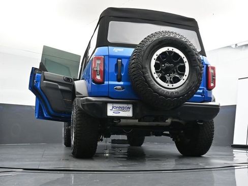 Used 2023 Ford Bronco Badlands image 41