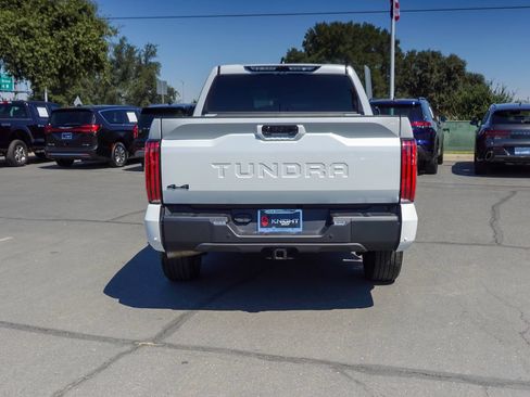 Used 2024 Toyota Tundra Limited AWD/4WD image 9