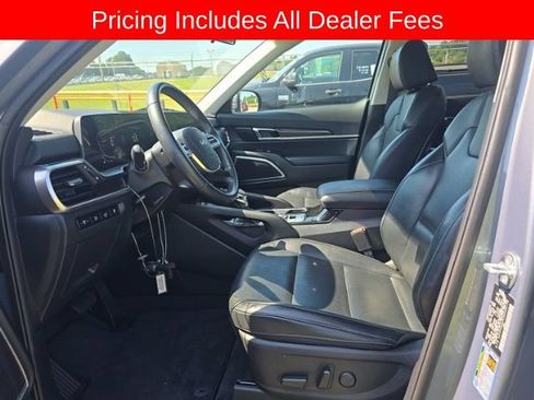 Used 2025 Kia Telluride S AWD/4WD image 7