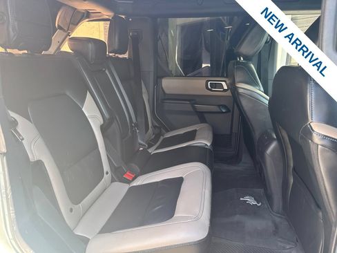 Used 2024 Ford Bronco Wildtrak AWD/4WD image 11