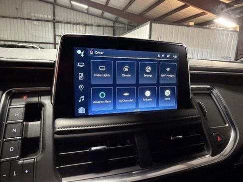 Used 2024 Chevrolet Tahoe LT image 17