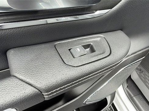 New 2025 RAM 1500 Laramie image 14