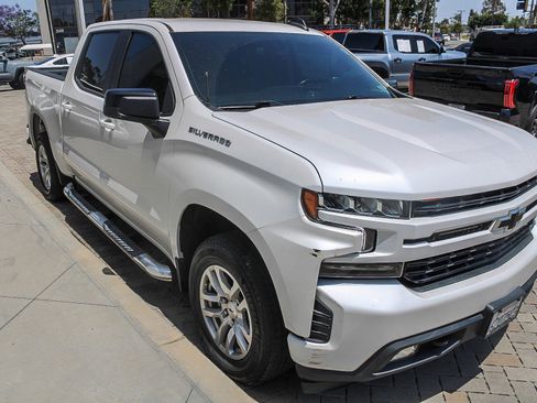 Used 2021 Chevrolet Silverado 1500 RST RWD image 3