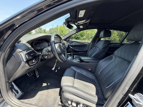 Used 2020 BMW M550i xDrive w/ Executive Package AWD/4WD image 13