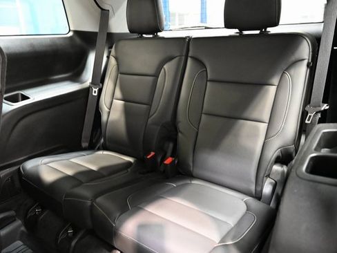 Used 2019 GMC Acadia SLT image 12