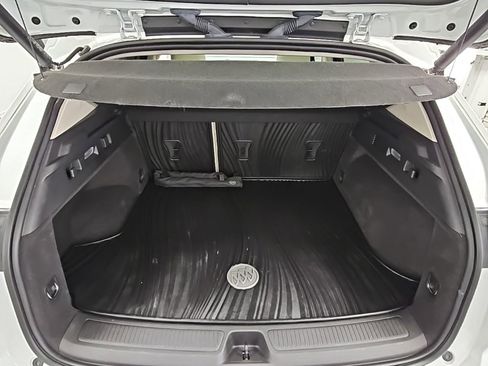 Used 2023 Buick Envision Avenir image 37