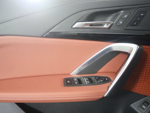 New 2026 BMW X1 xDrive28i AWD/4WD image 8