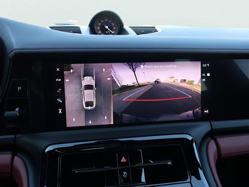 Certified 2025 Porsche Panamera GTS AWD/4WD image 28