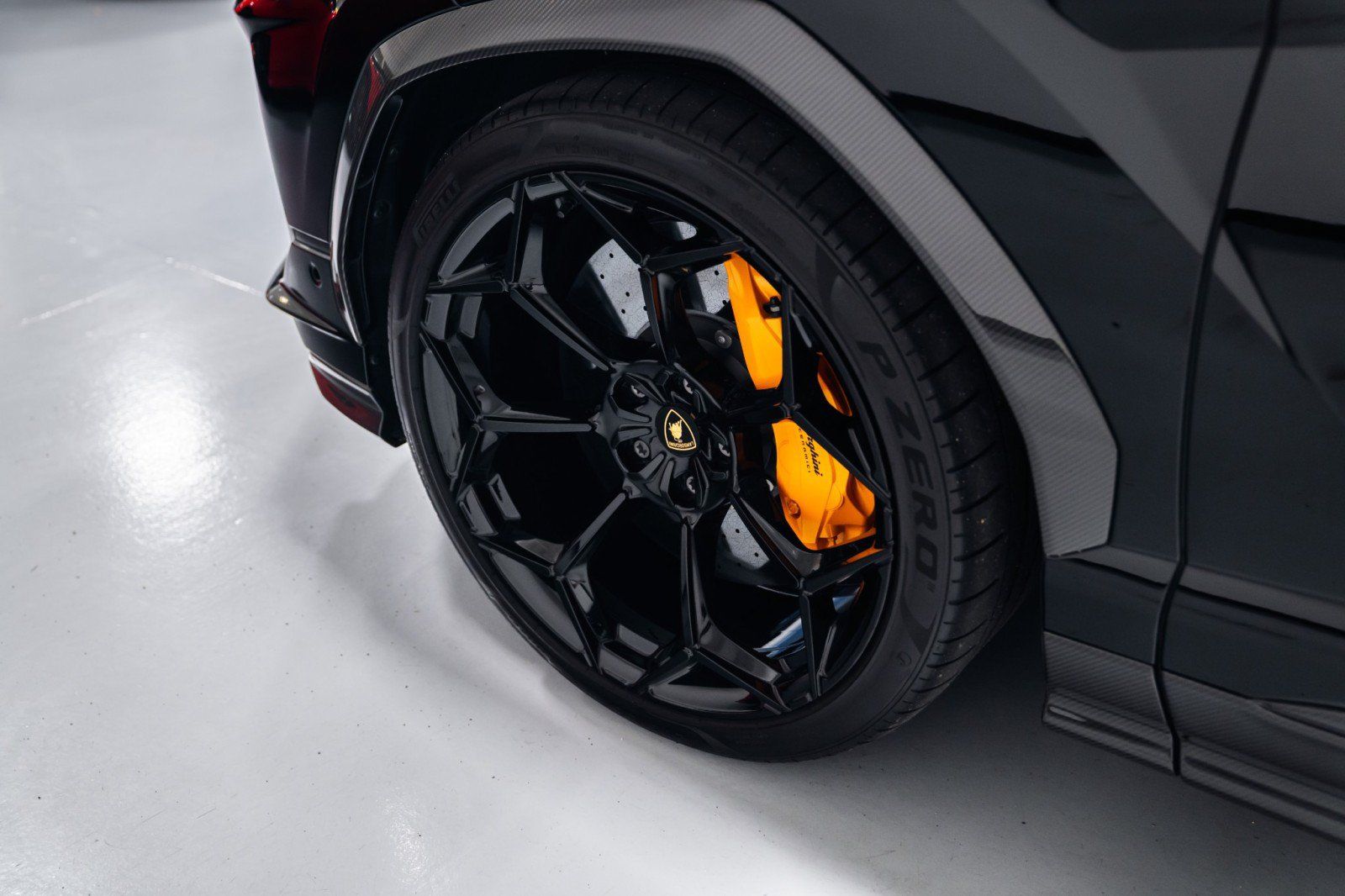 Used 2024 Lamborghini Urus Performante AWD/4WD image 49